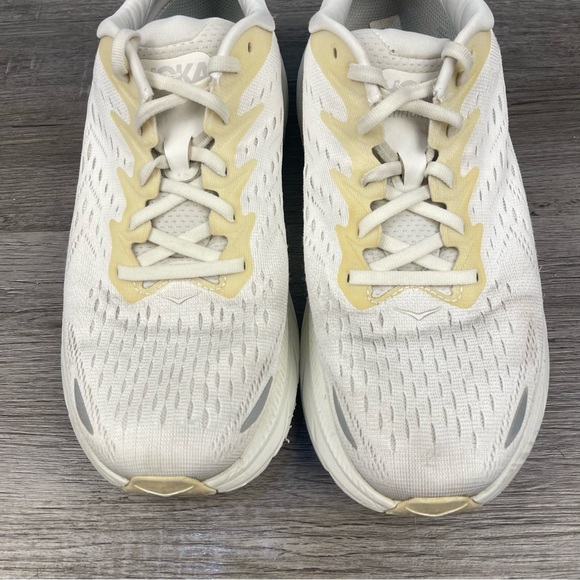 Hoka Clifton 8 Size 10B Men’s White GUC - Picture 5 of 9